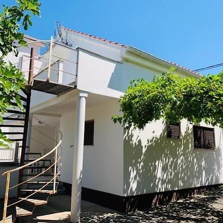 Diklo Beach Apartments 1 Zára Kültér fotó